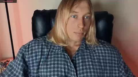 Snapshot of l_adonis_l chatting on 04/15/26, 08:54 Adonis online show from 04/15/26, 08:54