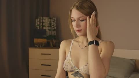 Alice online show from 04/19/26, 06:10