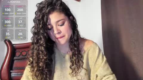 Snapshot of la_leonaaa chatting on 03/01/25, 02:04 Jazmin online show from 03/01/25, 02:04