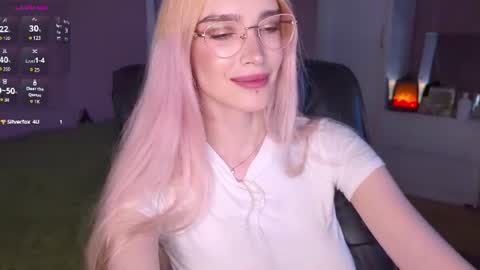Snapshot of la_lupa chatting on 07/28/26, 02:24 Evie online show from 07/28/26, 02:24