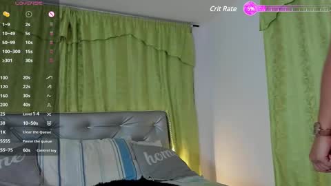 Victoria  online show from 12/03/24, 12:13