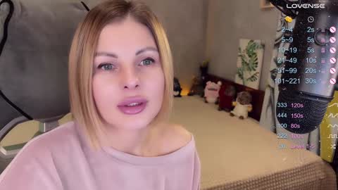 Snapshot of labanditta chatting on 12/12/24, 05:59 LaBandita online show from 12/12/24, 05:59