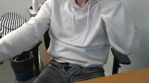 labelette007 online show from 01/09/26, 02:42