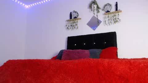 labrinthteasing online show from 07/02/26, 08:15