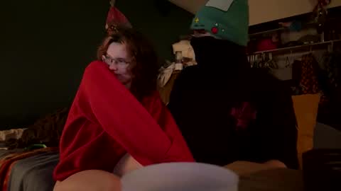 lacedinsin online show from 09/24/25, 03:32