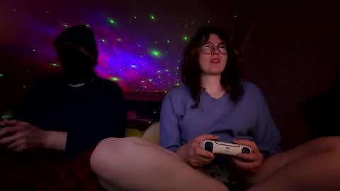 lacedinsin online show from 04/10/26, 03:45