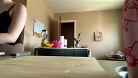 lacedinsin online show from 04/11/26, 08:13