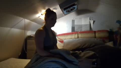 lacey_rose6 online show from 05/04/26, 07:15