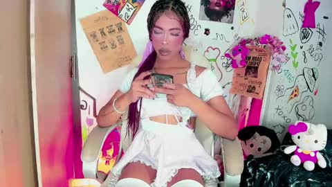 Snapshot of lachery_perversa chatting on 05/31/26, 01:25 lachery_perversa online show from 05/31/26, 01:25