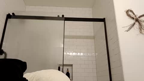 Snapshot of lacybell chatting on 12/26/24, 09:15 lacybell online show from 12/26/24, 09:15