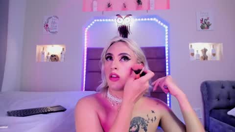 Laden And Juan online show from 01/09/25, 05:34