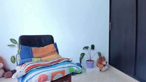 Laden And Juan online show from 02/05/25, 07:10