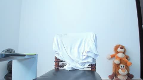 Laden And Juan online show from 02/09/25, 05:22