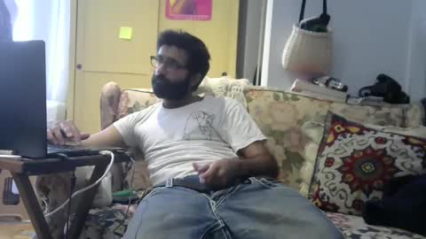 Ali online show from 10/07/25, 02:47