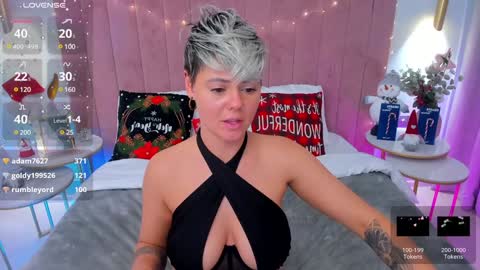 Snapshot of lady_alibi chatting on 01/05/25, 06:13 AliCooper online show from 01/05/25, 06:13