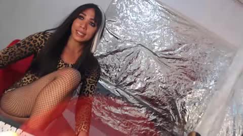 Snapshot of lady_athenax chatting on 03/05/25, 12:05 Athena online show from 03/05/25, 12:05