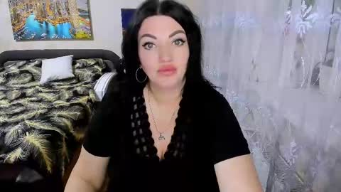 lady_boom_ online show from 04/17/26, 05:49