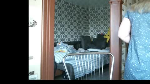 Snapshot of lady_cute_cat chatting on 05/08/26, 02:50 lady cute cat29 online show from 05/08/26, 02:50