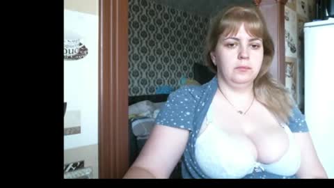Snapshot of lady_cute_cat chatting on 07/02/26, 02:44 lady cute cat29 online show from 07/02/26, 02:44