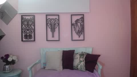 Snapshot of lady_danbury chatting on 12/07/24, 01:14 Karla - Instagram   lady karla1 online show from 12/07/24, 01:14