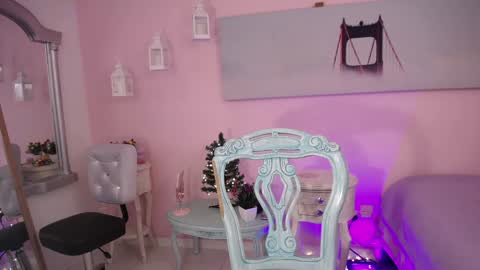 Snapshot of lady_danbury chatting on 01/18/25, 10:39 Karla - Instagram   lady karla1 online show from 01/18/25, 10:39