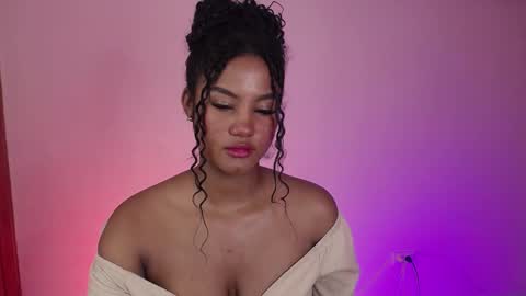 Snapshot of lady_danbury chatting on 02/18/25, 05:53 Karla - Instagram   lady karla1 online show from 02/18/25, 05:53