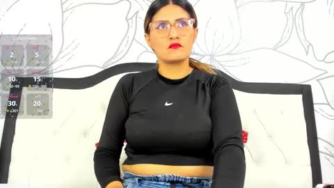 LADY  online show from 05/12/26, 02:19