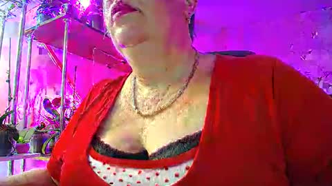 Lady Gloria online show from 02/01/25, 12:37