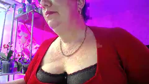 Lady Gloria online show from 03/05/25, 03:18