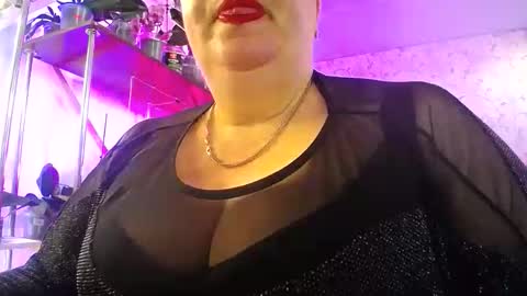 Snapshot of lady_gloria chatting on 05/02/26, 05:01 Lady Gloria online show from 05/02/26, 05:01