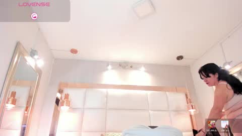    online show from 02/02/26, 09:02