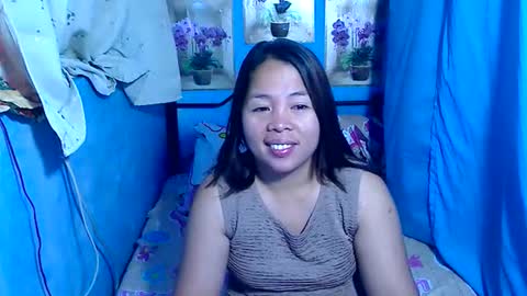 Snapshot of lady_in_bed69 chatting on 07/11/26, 11:17 lady_in_bed69 online show from 07/11/26, 11:17