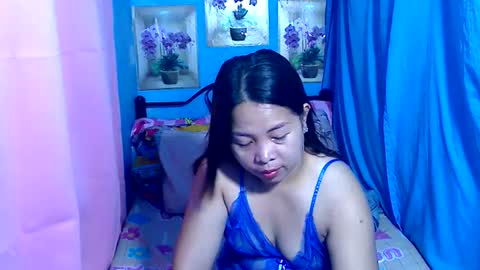 Snapshot of lady_in_bed69 chatting on 07/27/26, 11:01 lady_in_bed69 online show from 07/27/26, 11:01