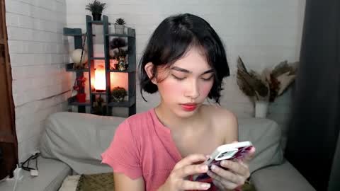 Snapshot of lady_jedyy chatting on 12/19/24, 05:18   online show from 12/19/24, 05:18