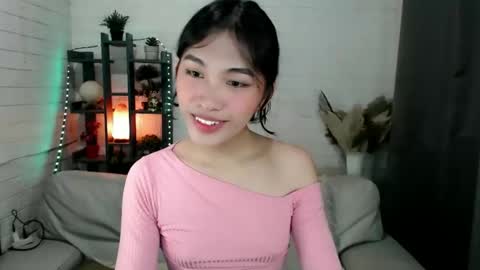 Snapshot of lady_jedyy chatting on 01/22/25, 05:26   online show from 01/22/25, 05:26