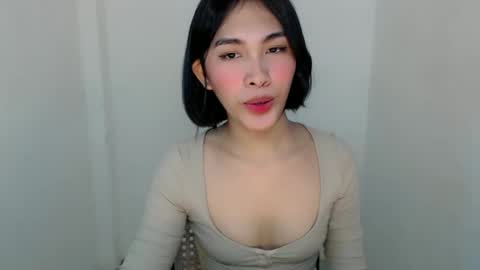 Snapshot of lady_jedyy chatting on 02/17/25, 04:37   online show from 02/17/25, 04:37