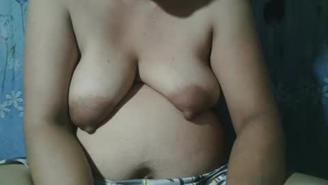 lady_love063 online show from 02/16/25, 03:59