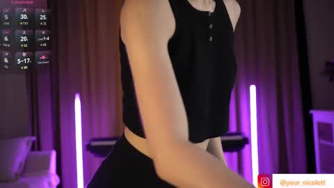 lady_nicolett online show from 10/29/25, 06:59