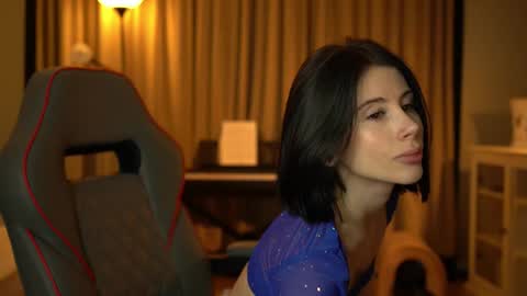 lady_nicolett online show from 03/23/26, 01:20