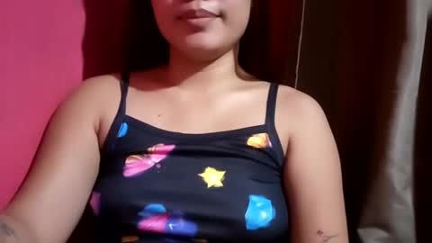 Snapshot of lady_rose19 chatting on 05/11/26, 05:32 kitty online show from 05/11/26, 05:32