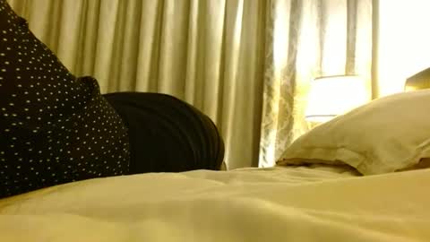 lady_sheba online show from 10/14/25, 10:32