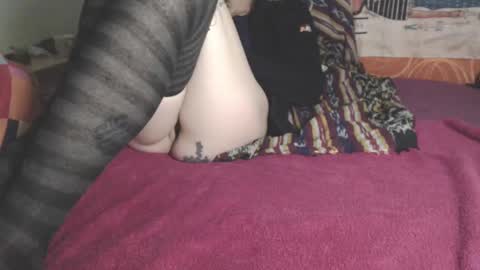 Snapshot of lady_simone chatting on 02/15/25, 11:39 lady_simone online show from 02/15/25, 11:39