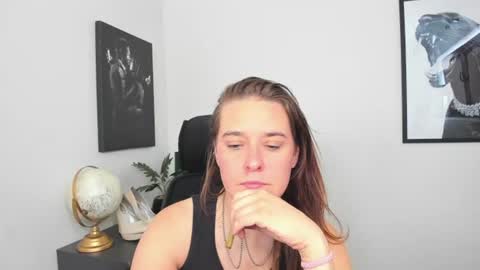 Snapshot of ladyalessa chatting on 07/15/26, 06:18 ALESSA online show from 07/15/26, 06:18