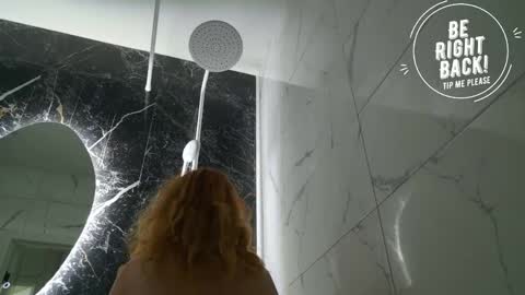 Sima Ladybigsmile online show from 04/21/26, 06:52