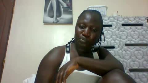 lindah32 online show from 01/21/25, 11:02