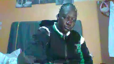 Snapshot of ladyblossoms19 chatting on 07/26/26, 08:05 lindah32 online show from 07/26/26, 08:05