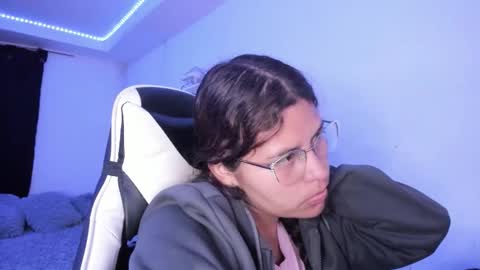  Lady  online show from 11/07/25, 05:51