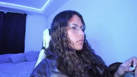  Lady  online show from 03/10/26, 12:48