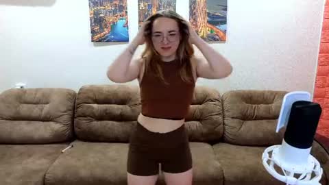Hello im May online show from 07/03/26, 06:31
