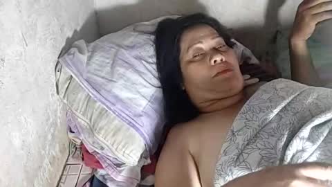 ladyjelyn69 online show from 02/13/26, 02:57